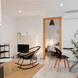 Apartamento de 3 Dormitorios en Segundo Piso